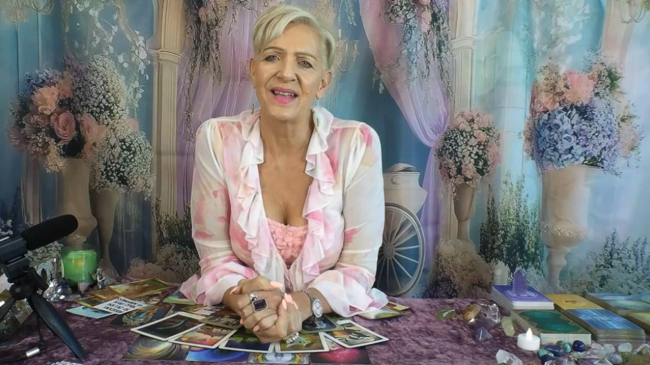 Daily Horoscope 14-09-2025 by Psychic Medium, Rose Burnett