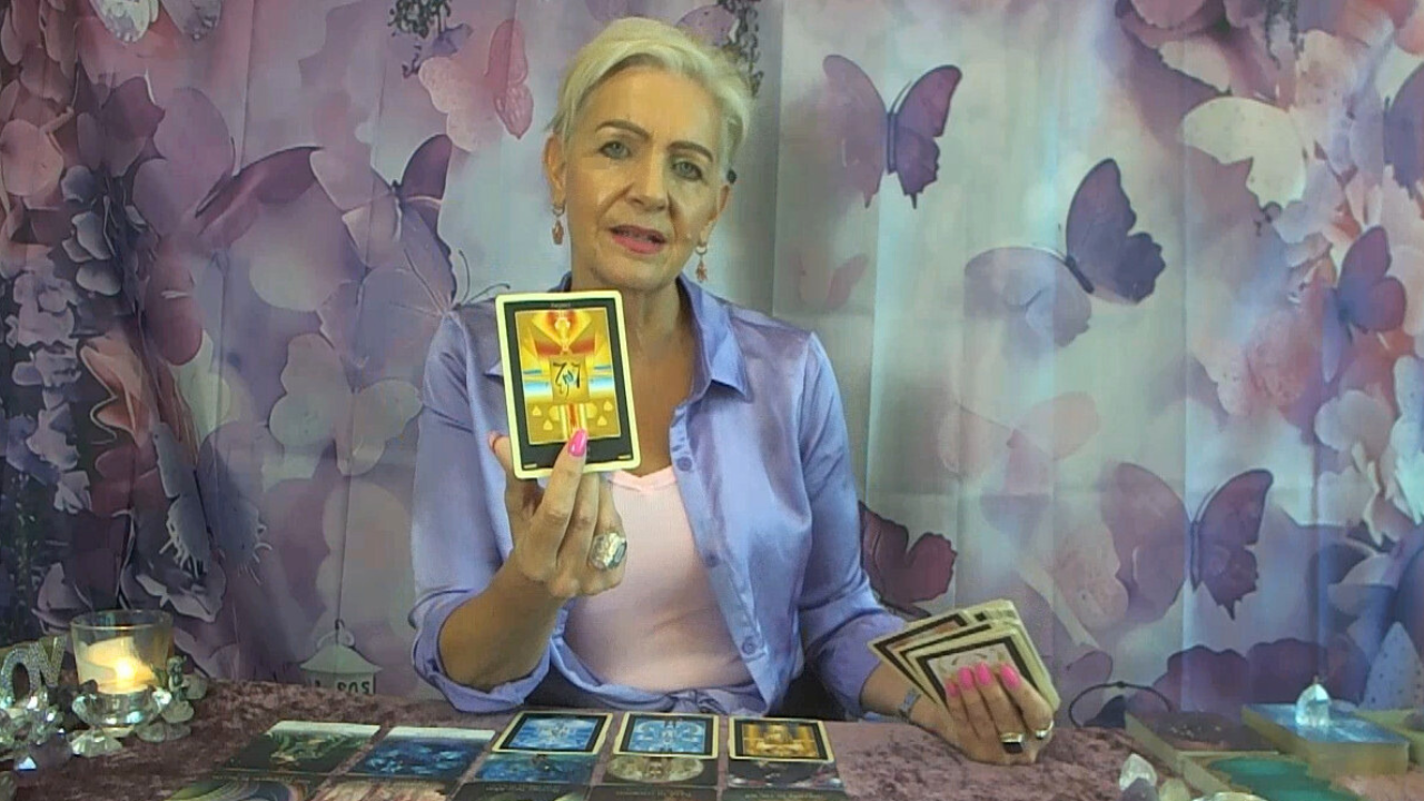 Daily Horoscope 17-10-2025 by Psychic Medium, Rose Burnett