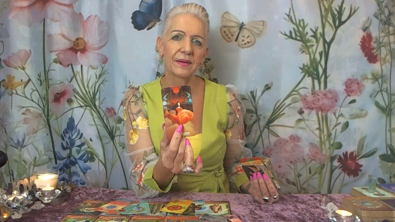 Daily Horoscope 21-10-2025 by Psychic Medium, Rose Burnett