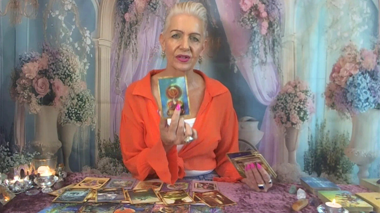 Weekend Horoscope 25-10-2025 by Psychic Medium, Rose Burnett