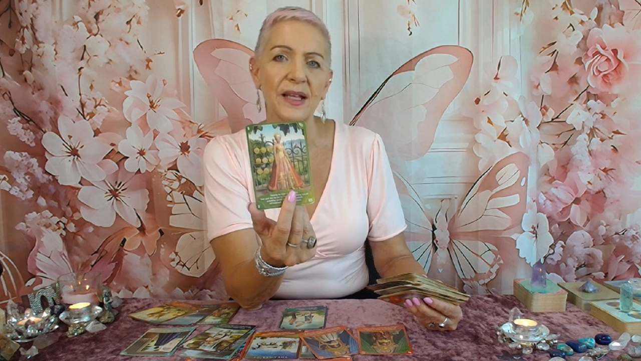 Weekend Horoscope 17-01-2026 by Psychic Medium, Rose Burnett